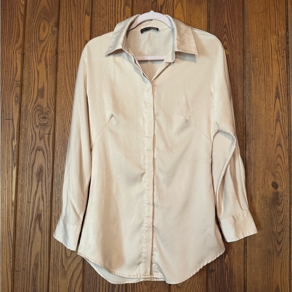 Black Tape_ Pale Blush Button-Front Top